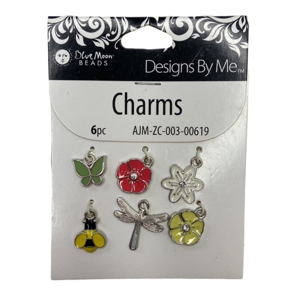 Blue Moon Beads Designs By Me Key Charm & Insect Mix Beads 13PC NEW - Picture 2 of 6